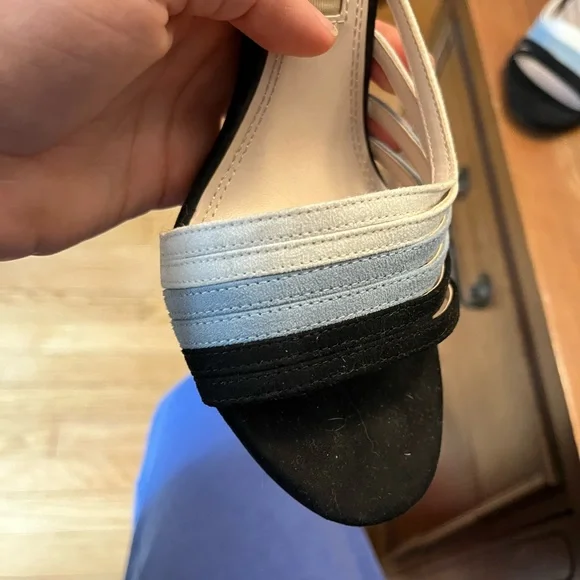 Zara Black and White Women's Sandals - Picture 5 of 10